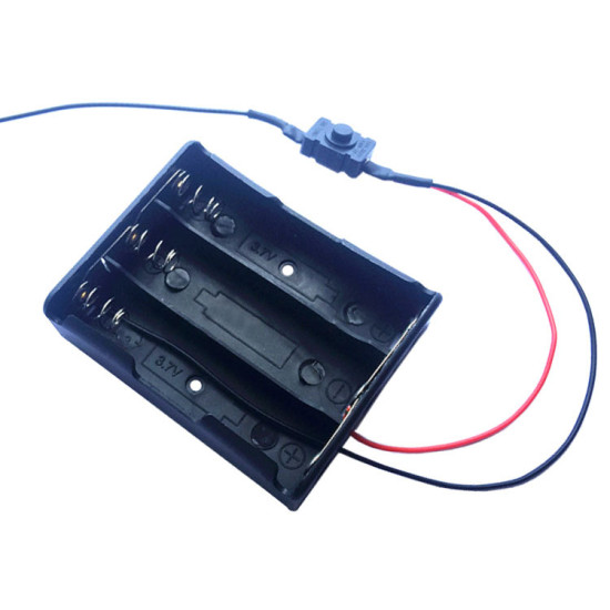 Đế 3 pin 18650 song song có công tắc